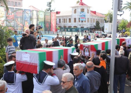 آیین باشکوه تشییع پیکر شهدای حمله تروریستی صهیونیستی در رشت برگزار شد