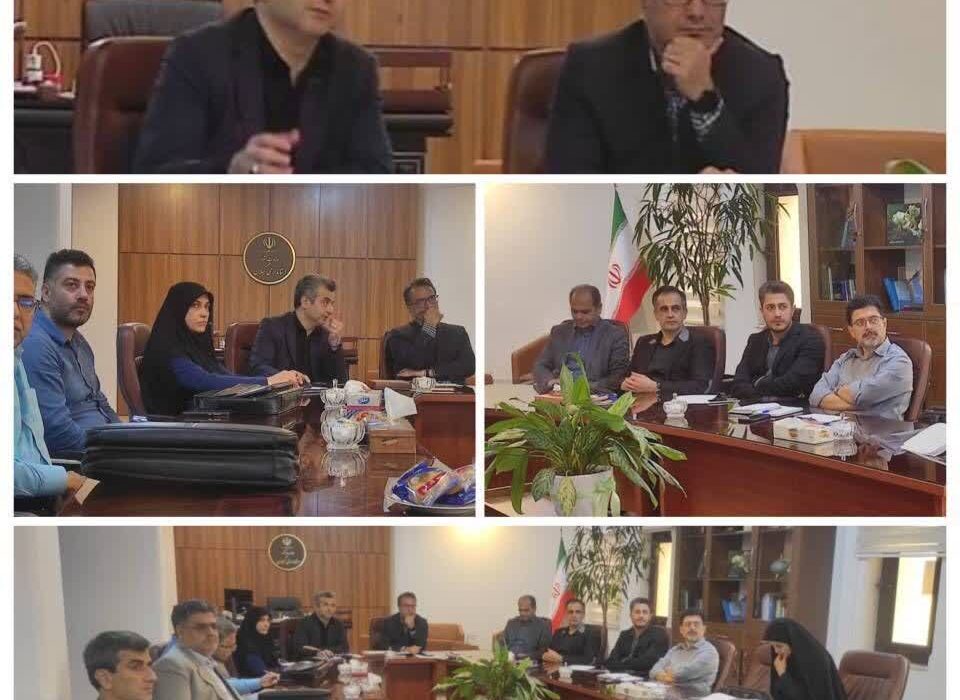 شهرداران و دهیاران اجرای پروژه جی نف را در اولویت کاری و برای نصب پلاک نشانی و نامگذاری معابر اقدام کنند