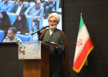 ترویج فرهنگ ایثار و مقاومت کلید حفظ یاد شهدا است