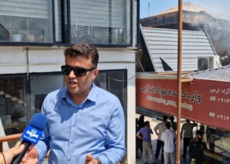 مهار آتش‌سوزی در مجتمع تجاری کاسپین منطقه آزاد انزلی