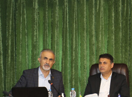 هر گونه برنامه ریزی جهت خدمت و توسعه کشور به تضمین سلامت جامعه وابسته است