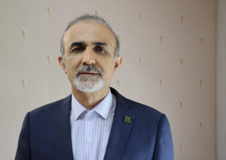 یکی از ماموریت های مهم سازمان بیمه سلامت دفاع از حقوق بیمه ای مردم است