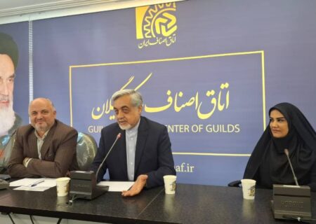 تعامل و همراهی دولت و اصناف، شرط تحقق تعادل اقتصادی است