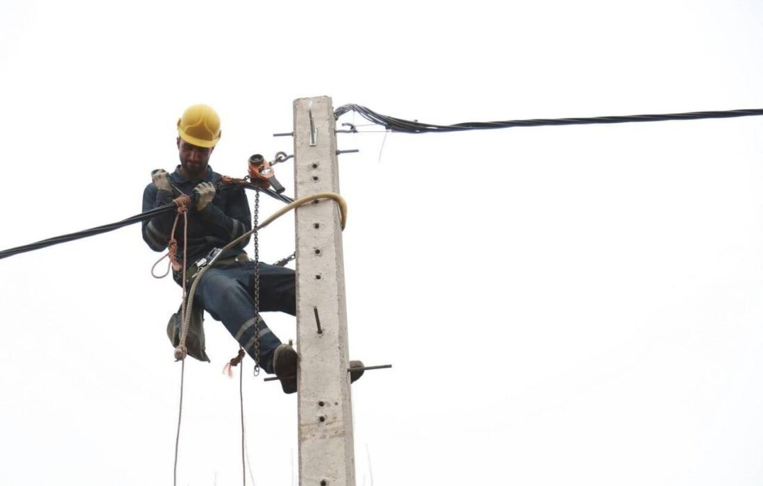 برای بازسازی شبکه های فرسوده در تلاش و سازماندهی گستردهای هستیم