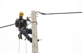 برای بازسازی شبکه های فرسوده در تلاش و سازماندهی گسترده‌ای هستیم