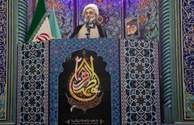 ملت ایران با بصیرت و استقامت اجازه بازگشت استبداد را نمی‌دهد