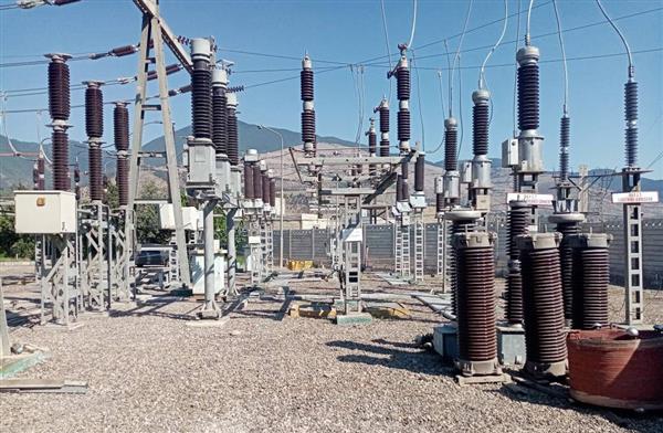 نصب و راه ‌اندازی بِی خط ۱۳۲ کیلو ولت سپیدرود در پست رستم‌ آباد