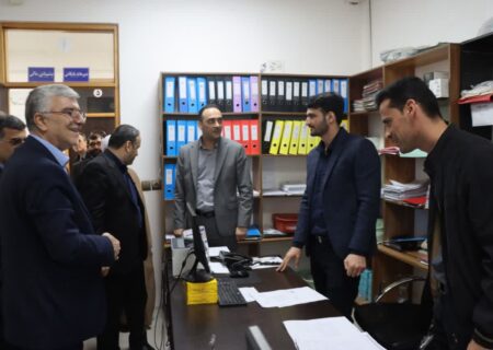 بازدید رئیس بنیاد مسکن از ستاد بازسازی جنگ ۱۲ روزه در آستانه‌اشرفیه 