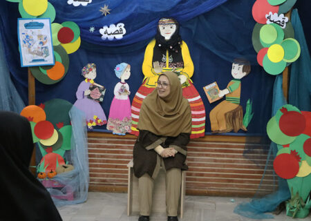 برگزاری نشست ترویجی قصه‌گویی برای مادران در رشت 