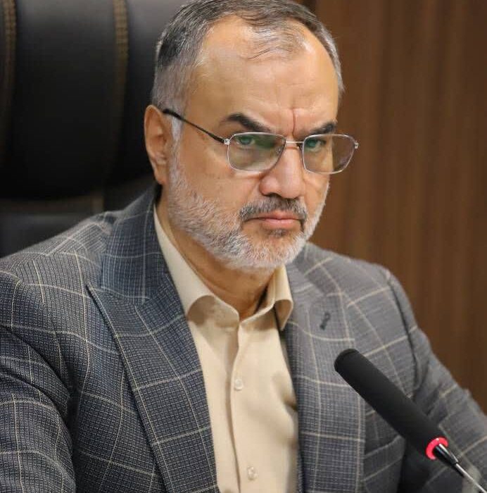 بازار رشت به حال خود رها شده است/ بازار قلب تپنده اقتصاد شهر است/ شورا و شهرداری رشت با تمام توان در کنار بازاریان هستند/