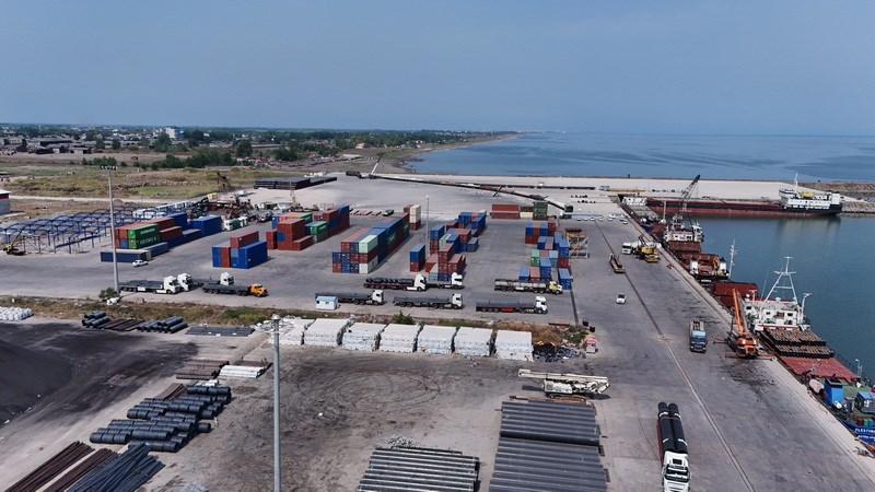 ثبت رشد کم‌سابقه ۲۰۳ درصدی صادرات در منطقه آزاد انزلی