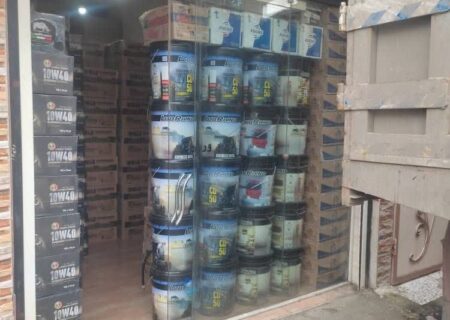 کشف ۱۰ تن روغن موتور قاچاق در رشت