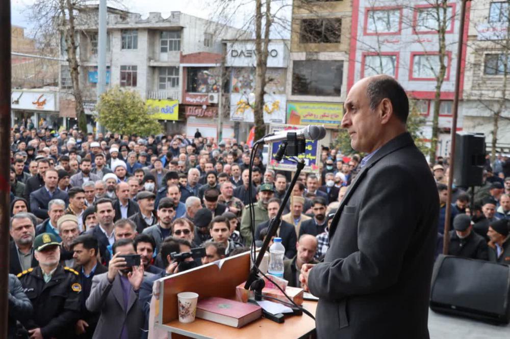 اساس اقتدار ایران مردم هستند