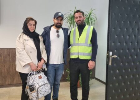 کشف کیف حاوی طلا و پول نقد و بازگرداندن آن به صاحبش در منطقه آزاد انزلی