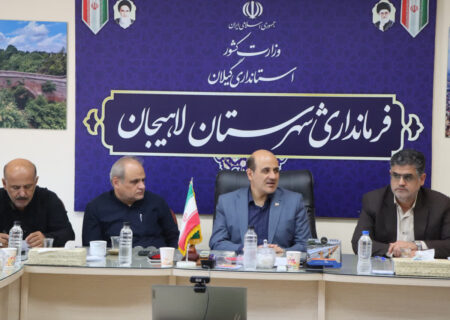 هم‌افزایی دستگاههای اجرایی برای آسفالت مسیر دسترسی به مزار شهید محمدعلی حق‌بین 