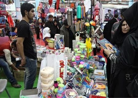 افتتاح نمایشگاه عرضه مستقیم پوشاک و لوازم تحریر مدارس در گیلان