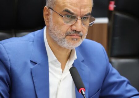 تاثیر ملموس صنعت گردشگری بر سفره شهروندان/ ایجاد زیر ساخت های حمل و نقل و اقامتی برای تحقق مهمان ماندگار